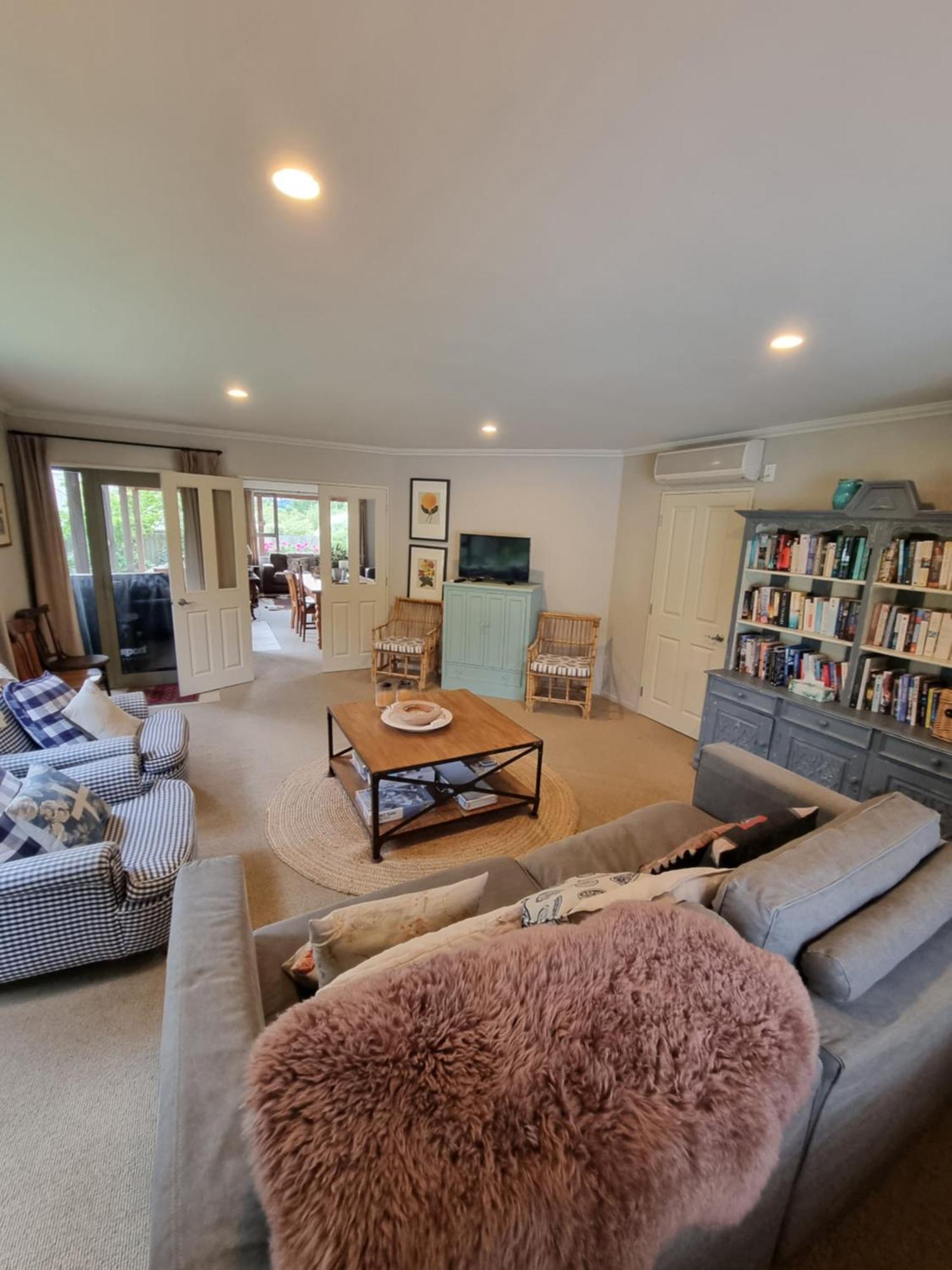 Wanaka Comfort - That Wanaka Tree Екстериор снимка